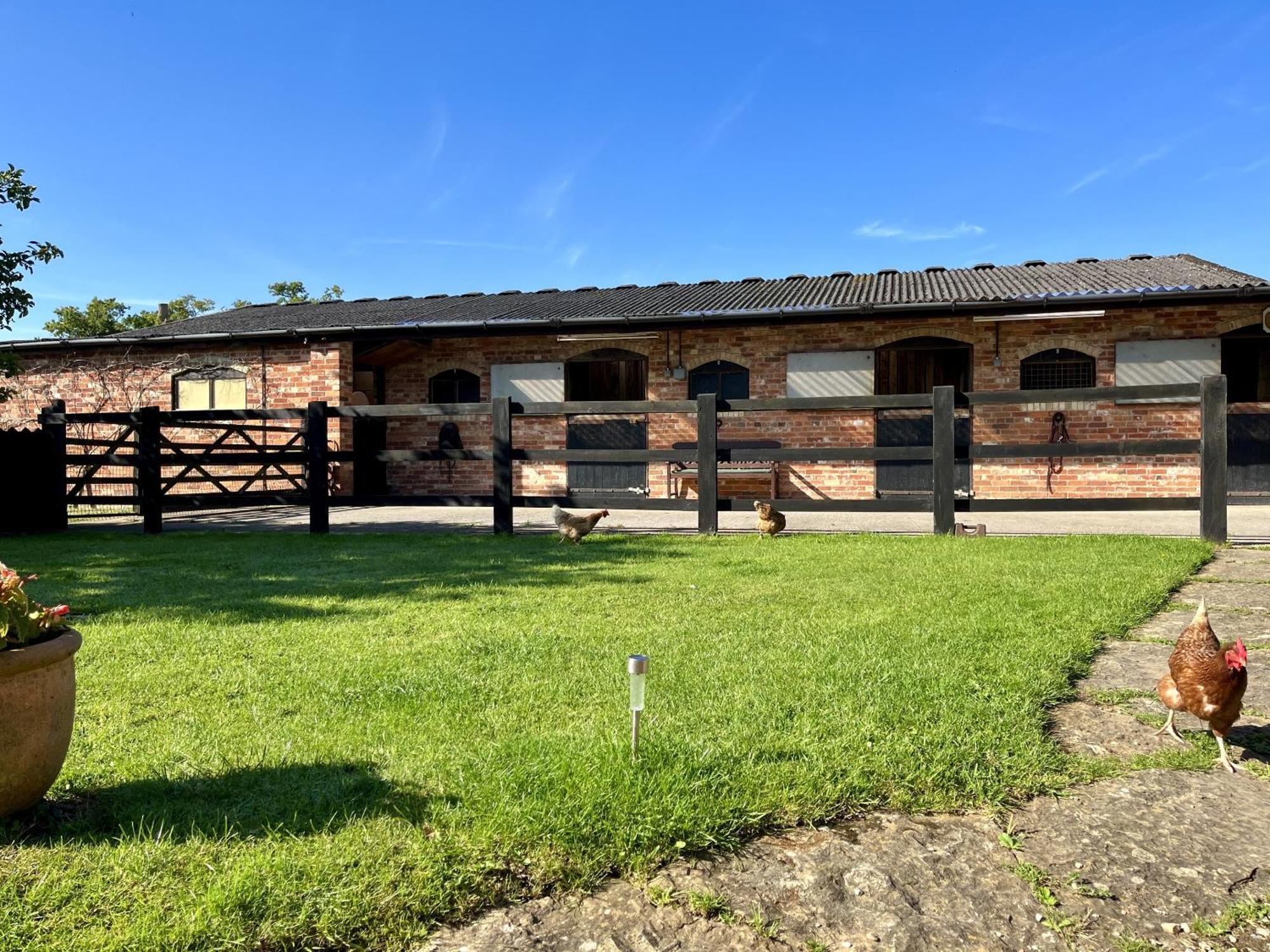 Priors Oak - A Cosy Studio With Countryside Views In Dorset Stalbridge Εξωτερικό φωτογραφία